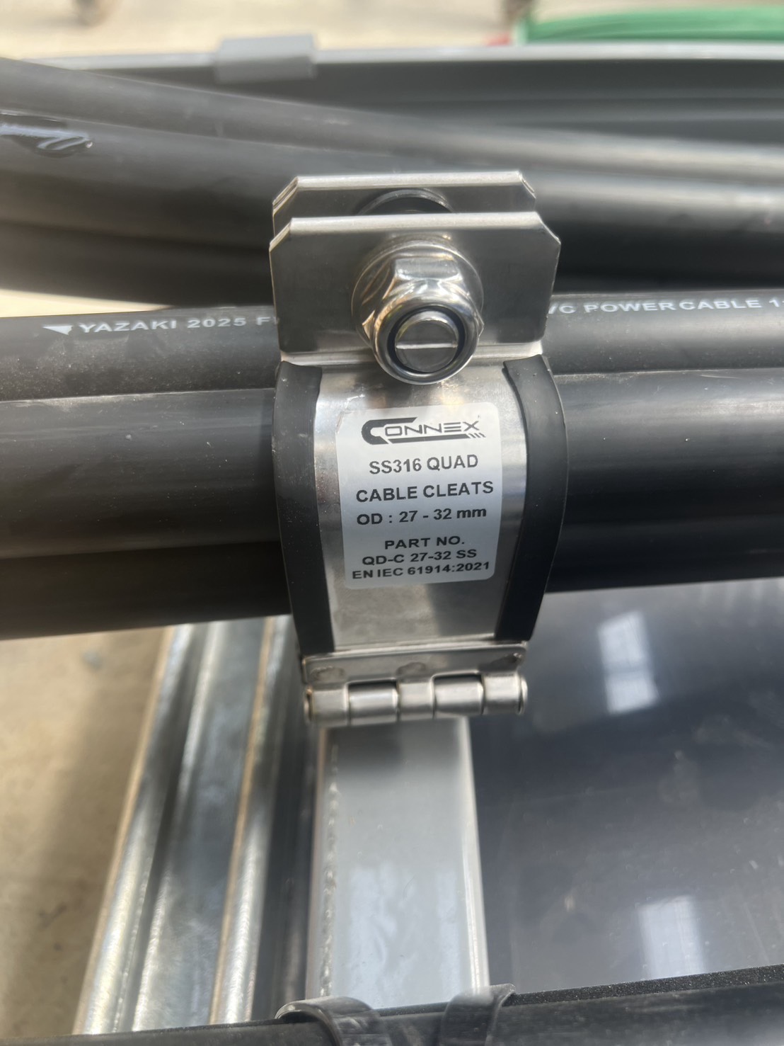 CONNEX SS316 Quad Cable Cleat close-up